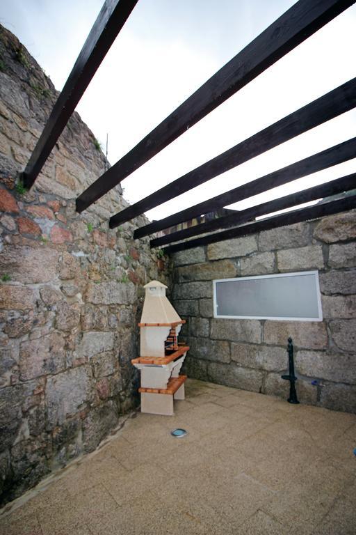 Geresiana Apartamentos Exterior photo