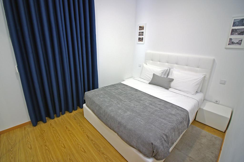 Geresiana Apartamentos Exterior photo